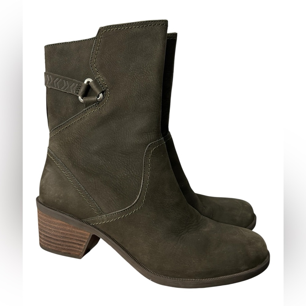 Teva Foxy mid-calf Nubuck leather boot Olive Green Size 9